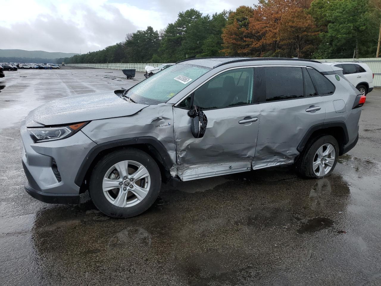 2021 Toyota Rav4 Xle VIN: 2T3RWRFV0MW121254 Lot: 66309863