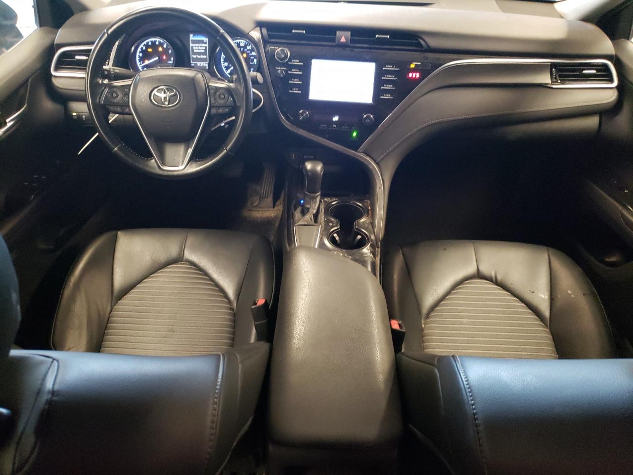 2018 Toyota Camry - Image 8