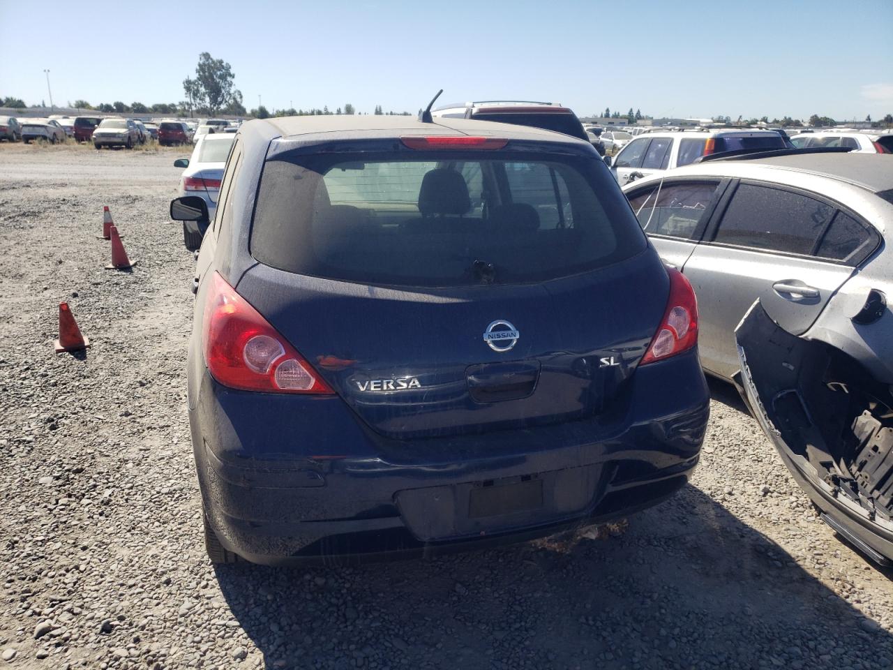 3N1BC13E99L381282 2009 Nissan Versa S