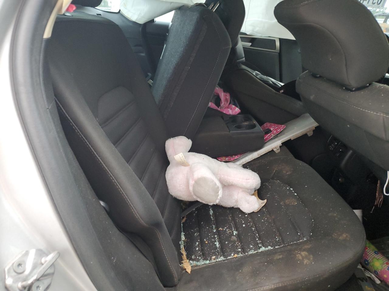 2017 Ford Fusion - Image 10