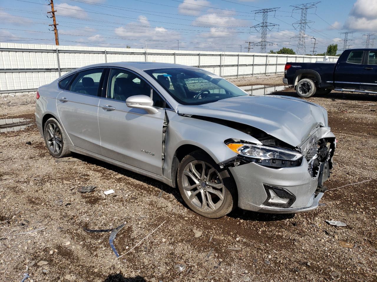 3FA6P0RU9KR106824 2019 Ford Fusion Titanium