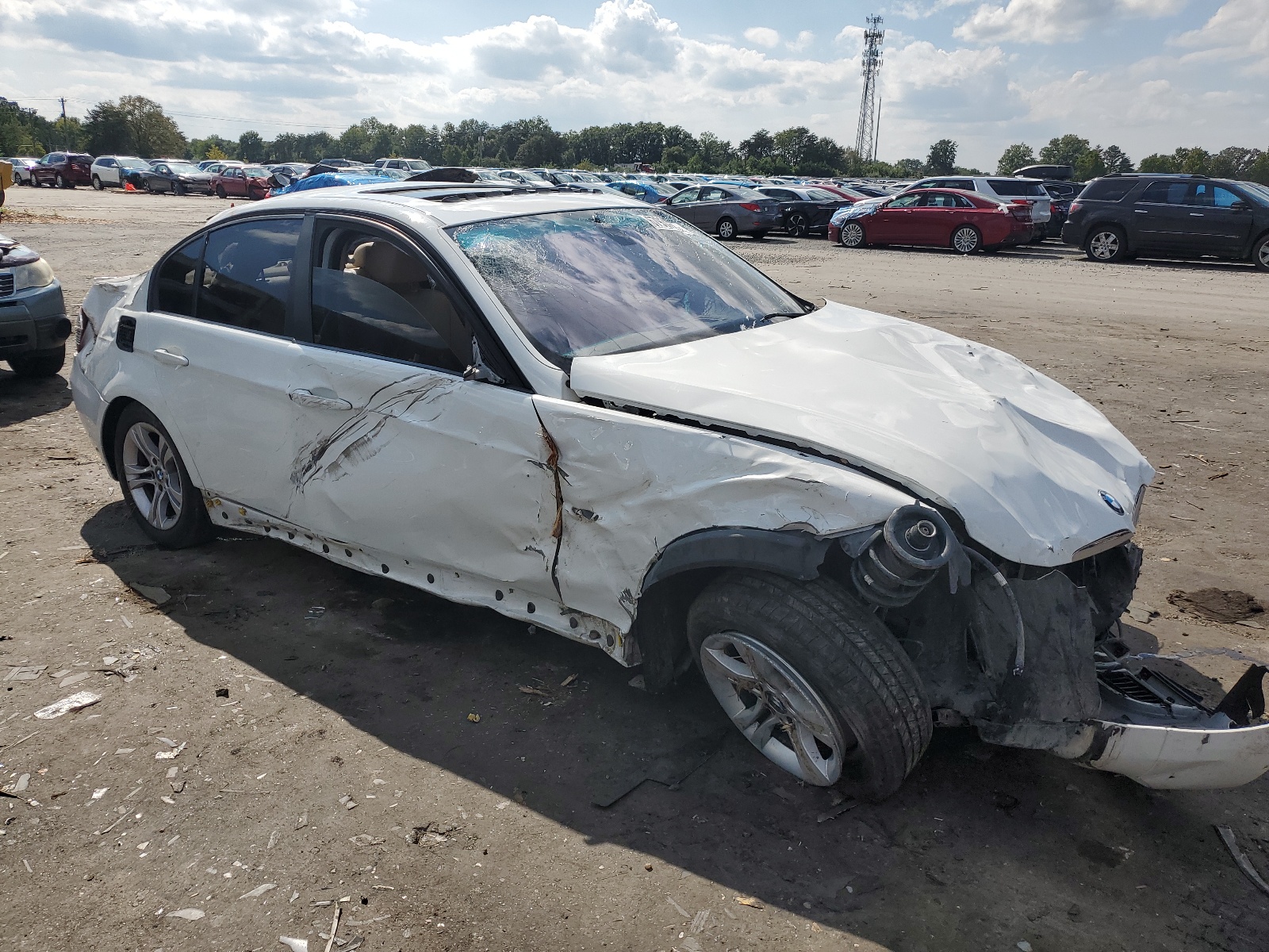 WBAVC93568K043070 2008 BMW 328 Xi