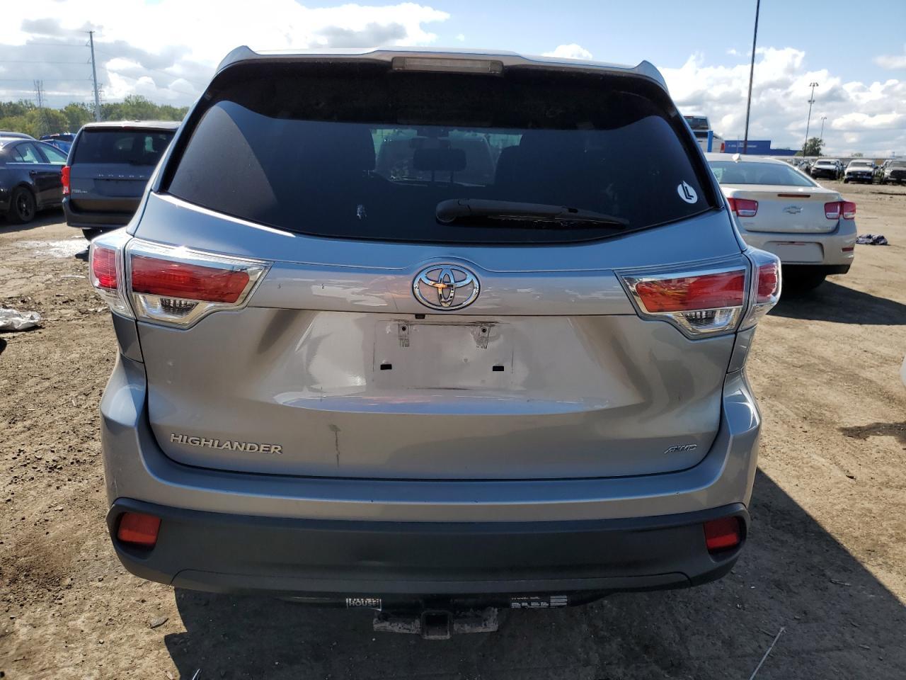 2016 Toyota Highlander Le VIN: 5TDBKRFH6GS293821 Lot: 66599374