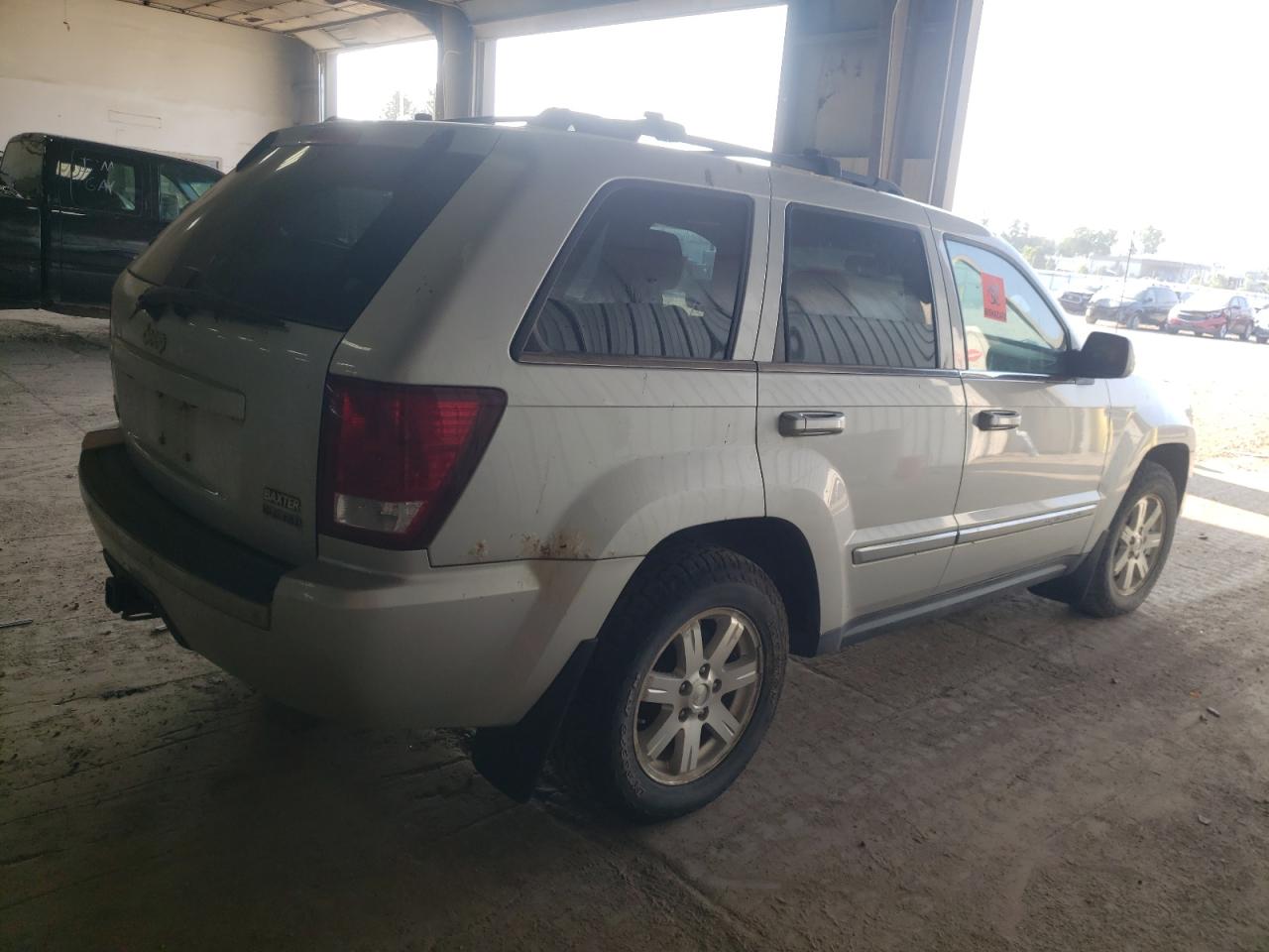 2009 Jeep Grand Cherokee - Image 3