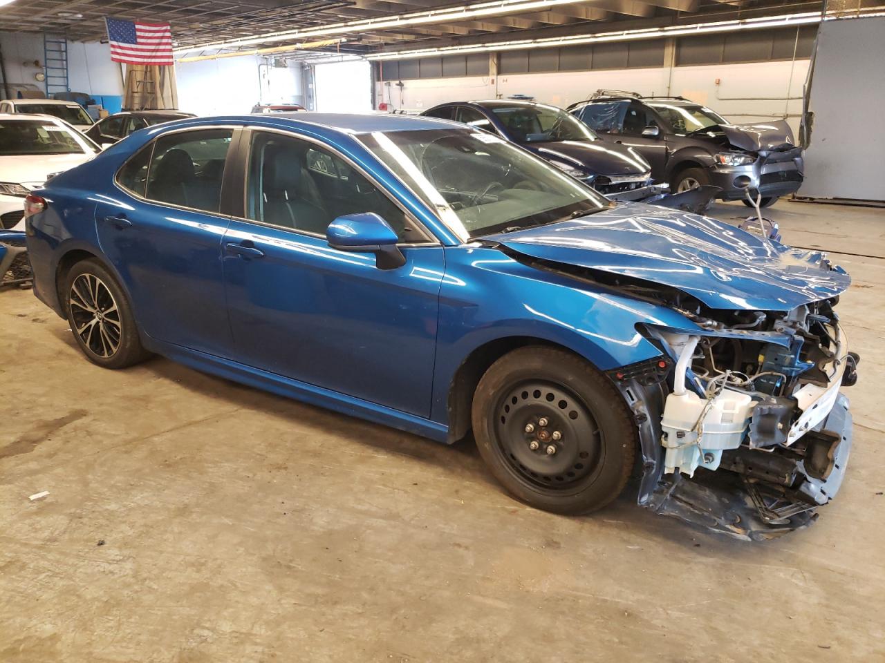 2018 Toyota Camry - Image 4
