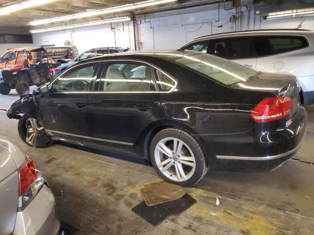 Sedans VOLKSWAGEN PASSAT 2012 Black