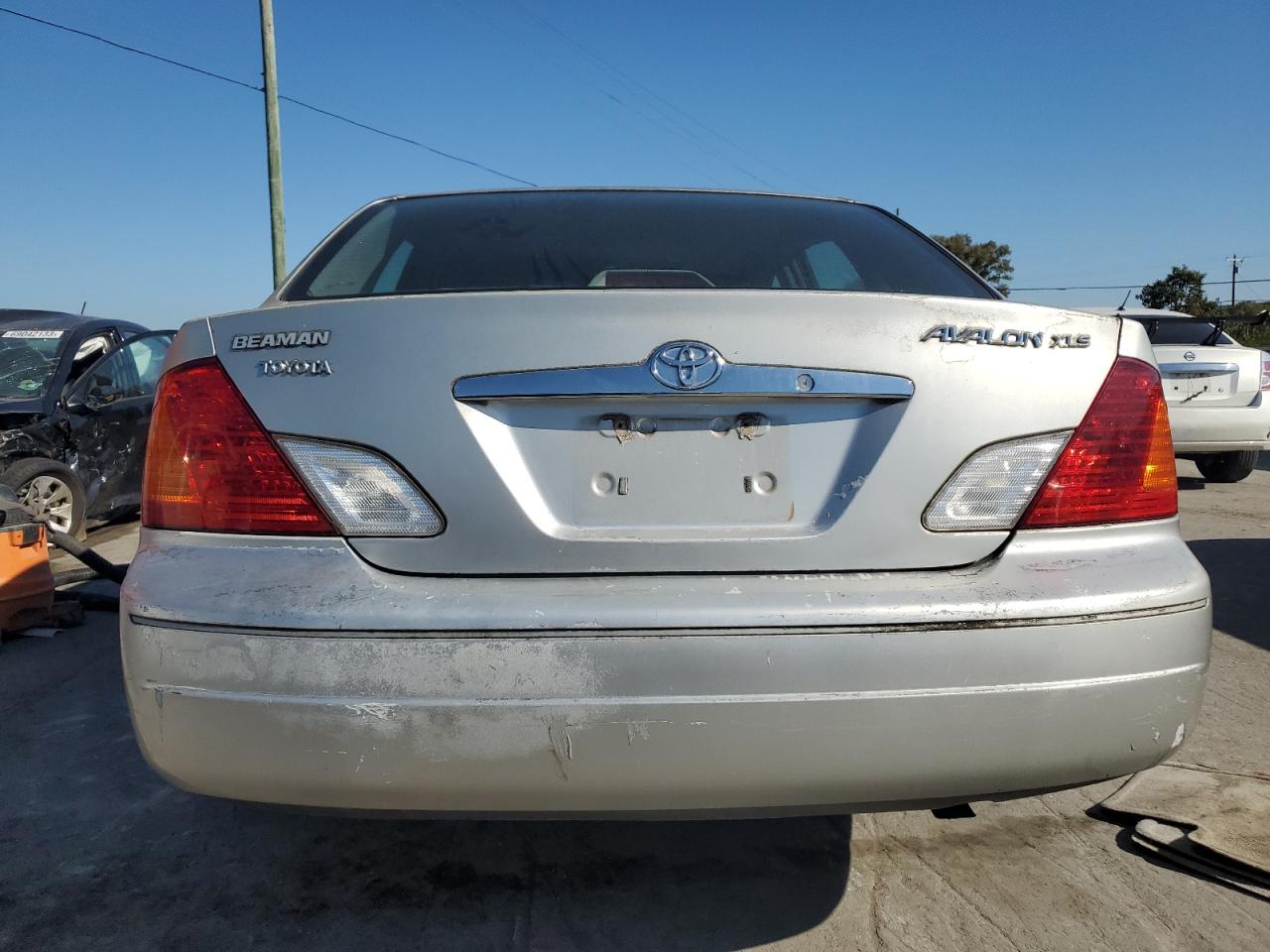 2000 Toyota Avalon Xl VIN: 4T1BF28B5YU064236 Lot: 68718773