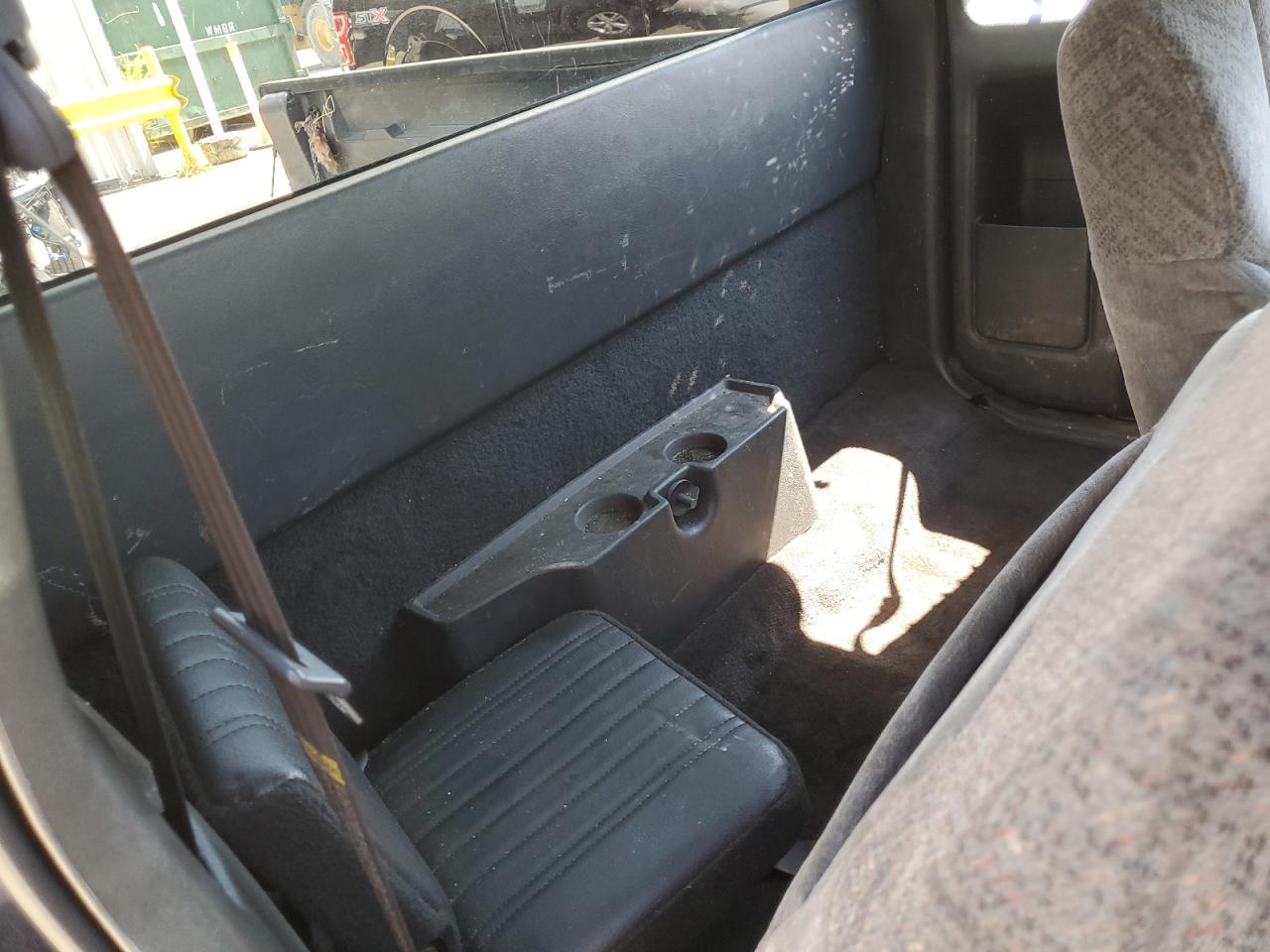 2001 GMC Sonoma VIN: 1GTCS19WX18170700 Lot: 65498603