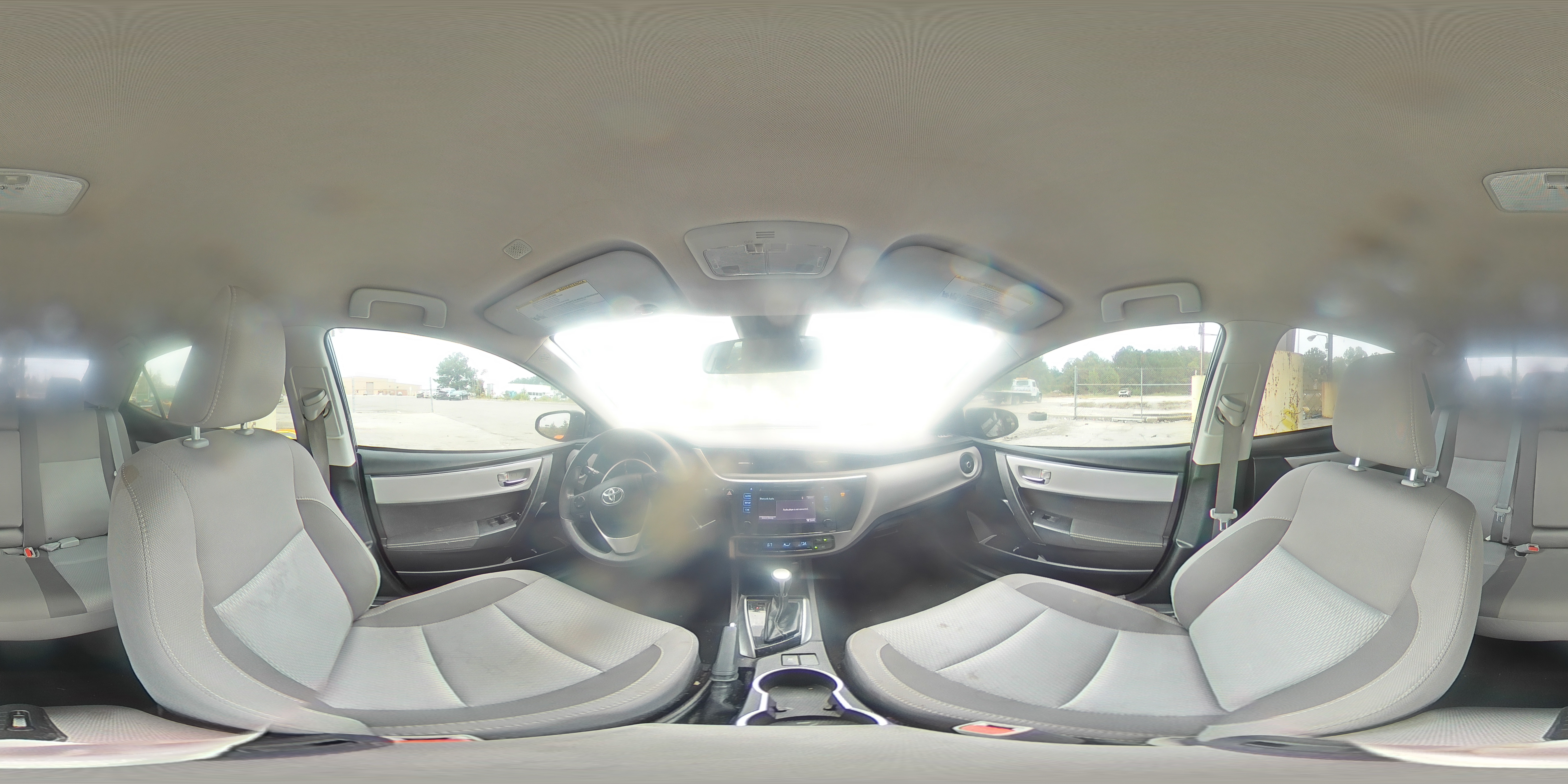 2018 Toyota Corolla - Image 12