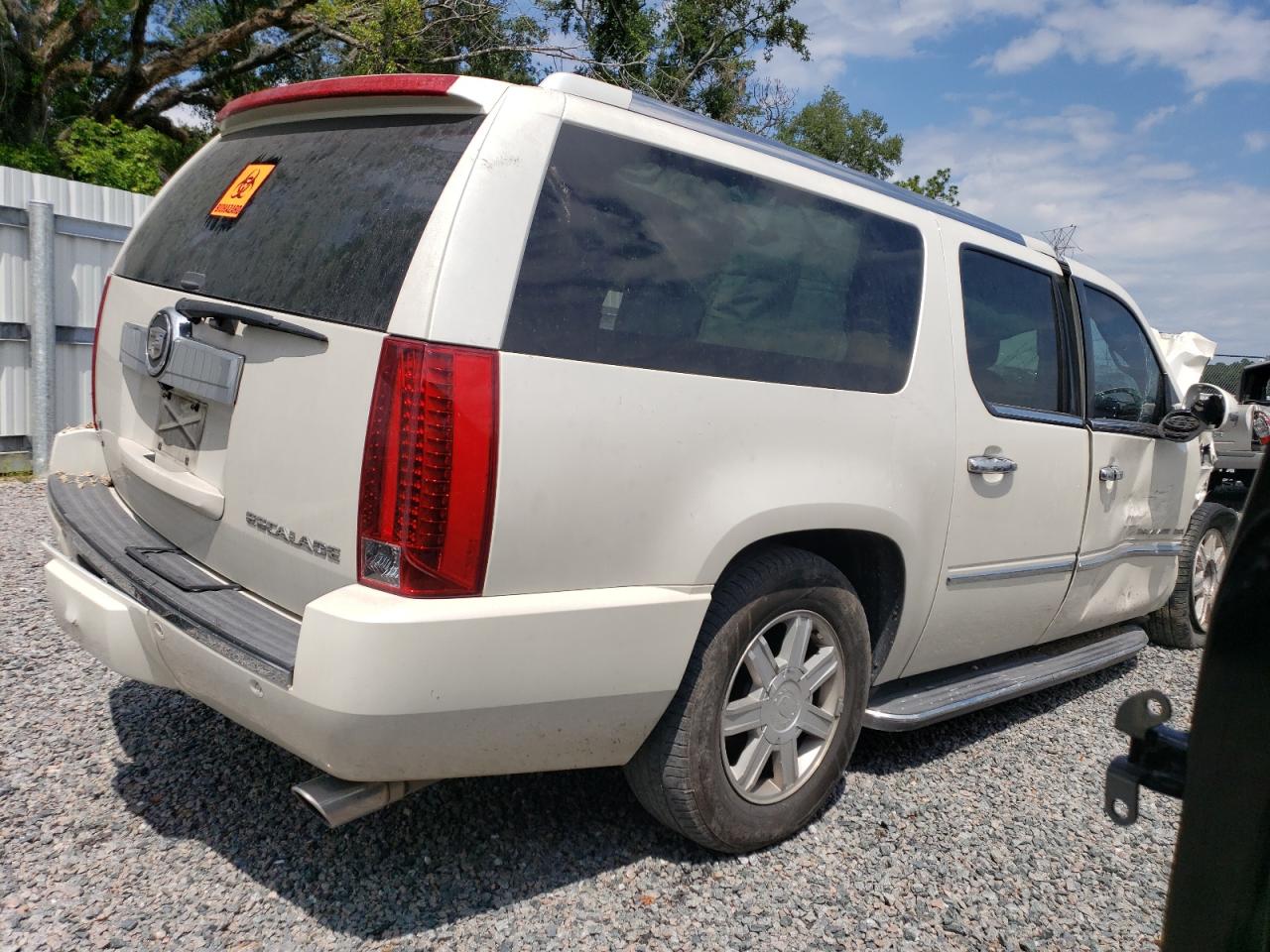 2012 Cadillac Escalade - Image 3