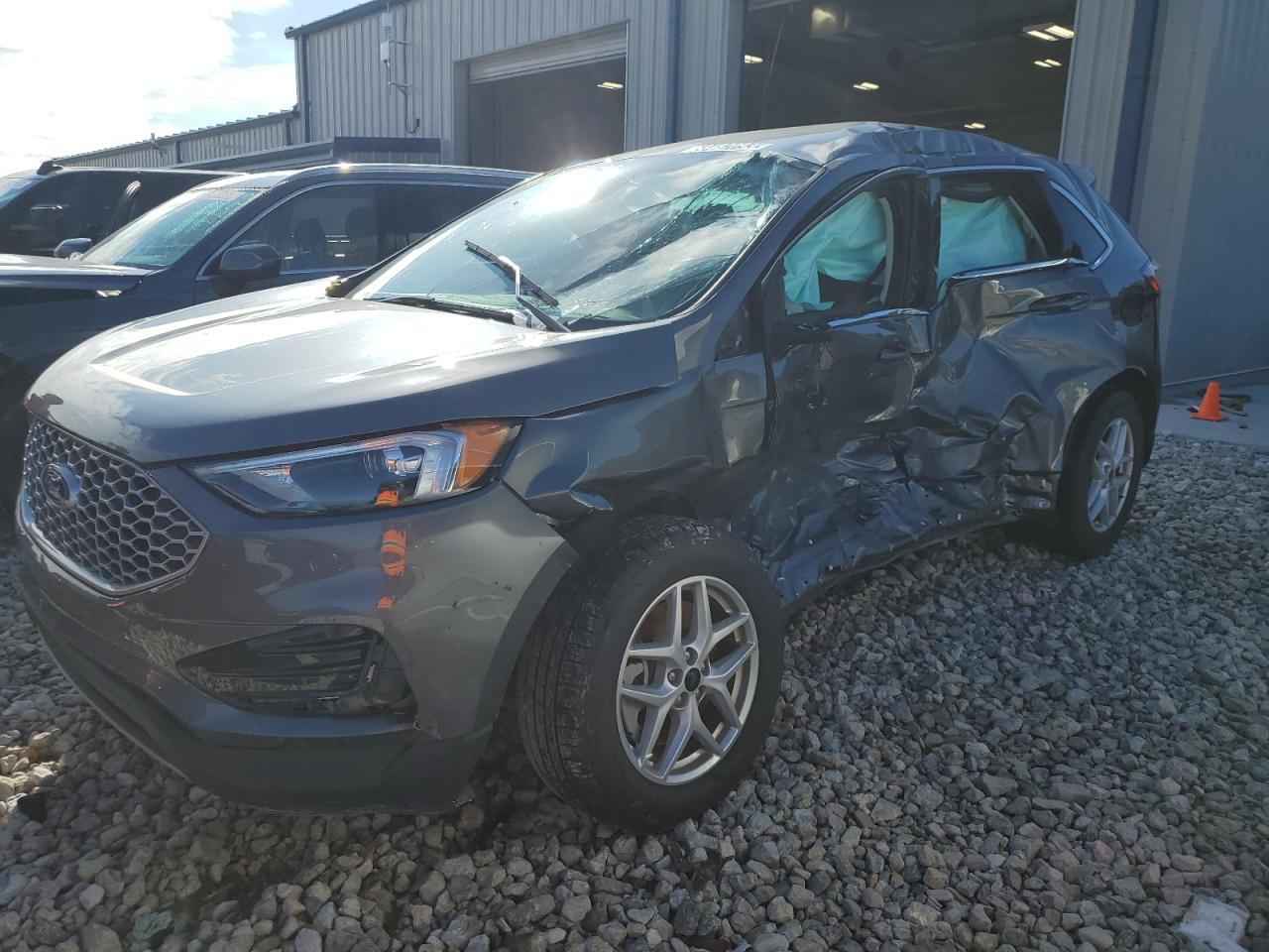 2FMPK4J96PBA24806 2023 FORD EDGE - Image 1