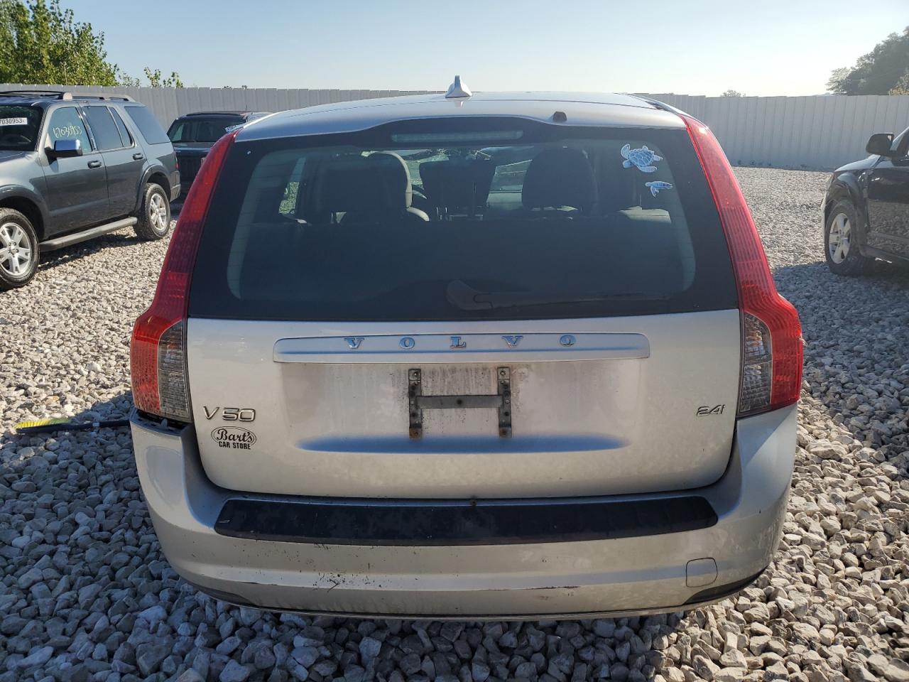 2010 Volvo V50 2.4I VIN: YV1382MWXA2532713 Lot: 48983314