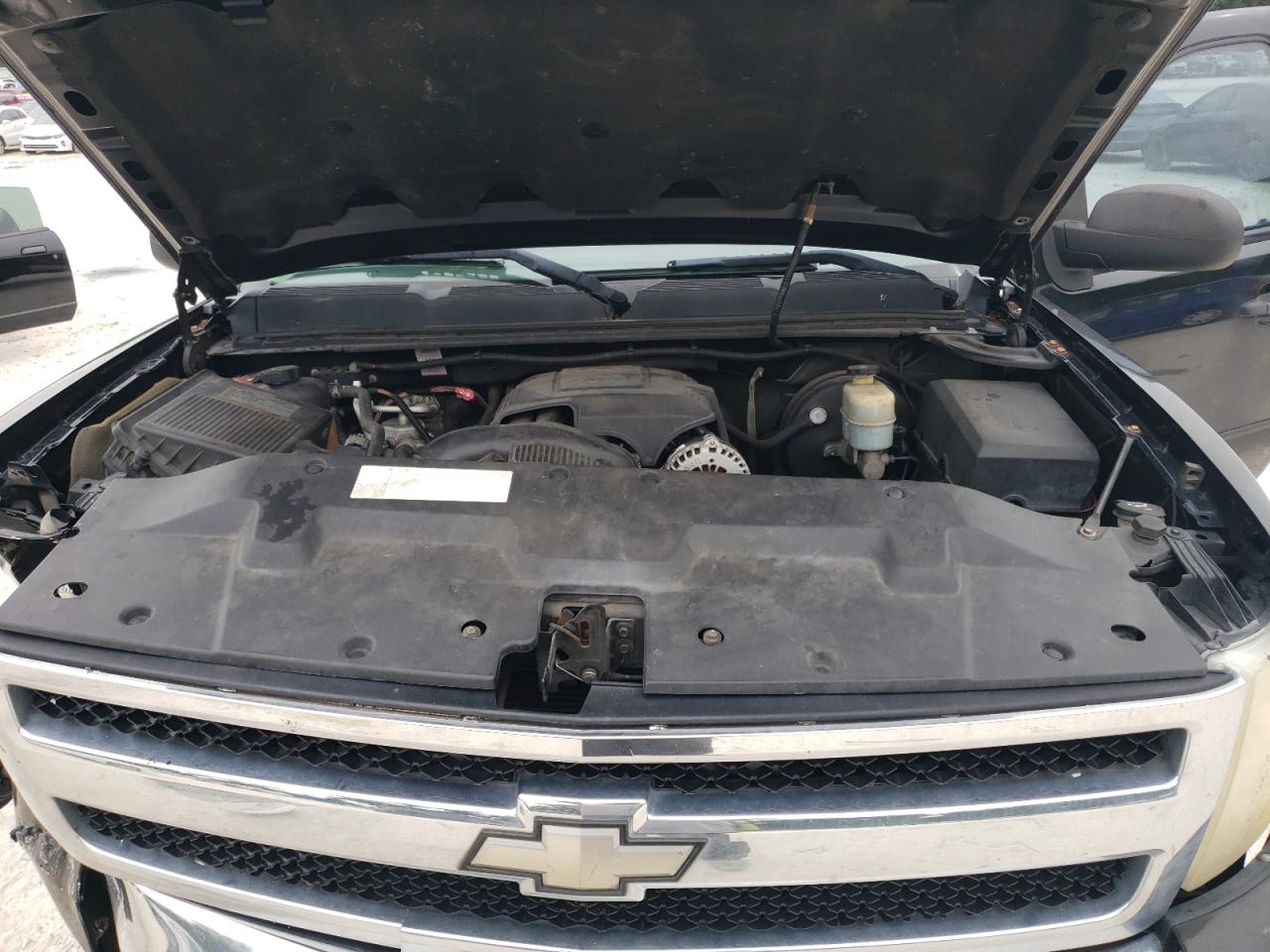 2009 Chevrolet Silverado - Image 12