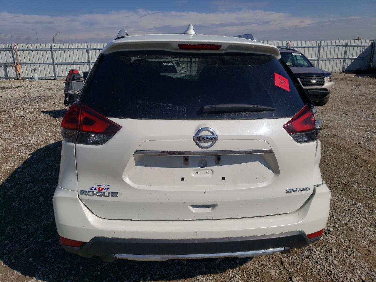 2018 Nissan Rogue S VIN: 5N1AT2MV1JC737264 Lot: 67421353