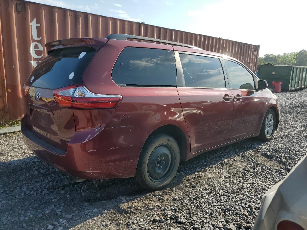 5TDKK3DC1GS714753 2016 Toyota Sienna Le