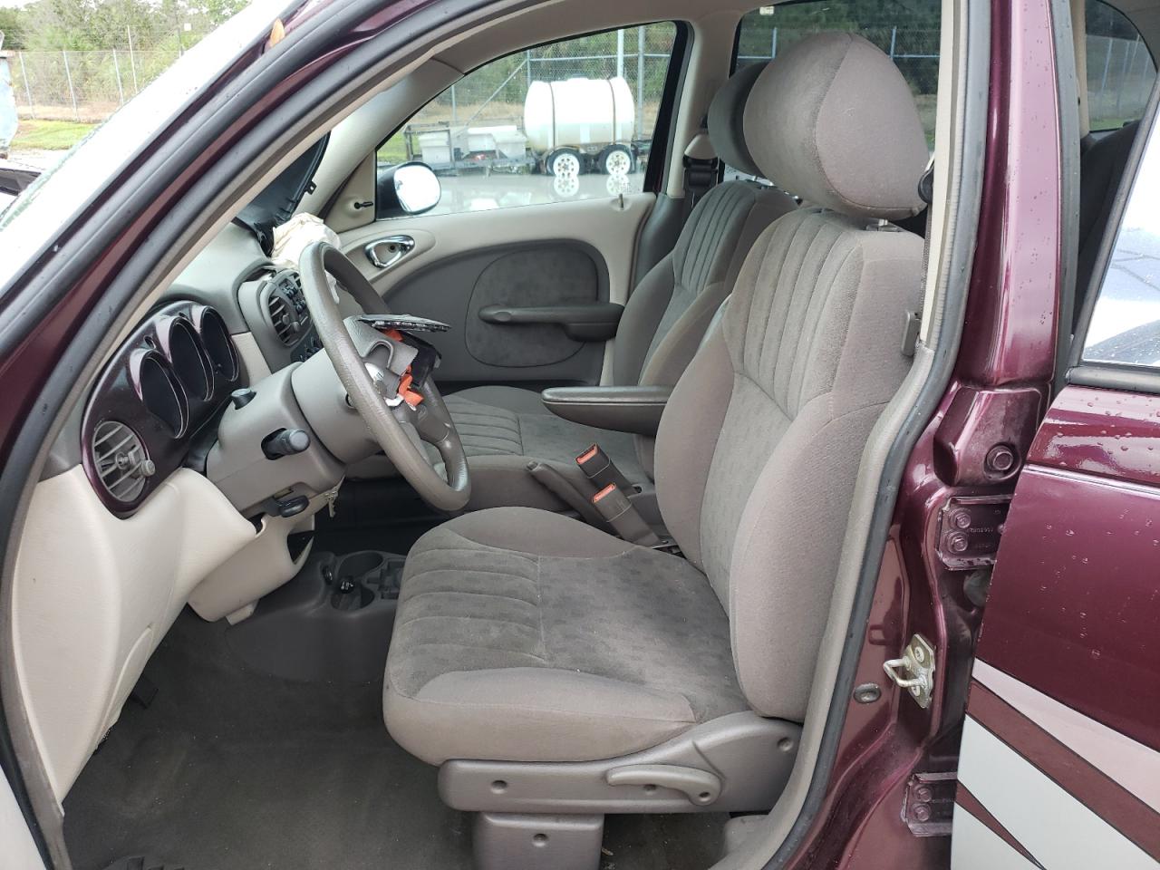 2002 Chrysler PT Cruiser - Image 7