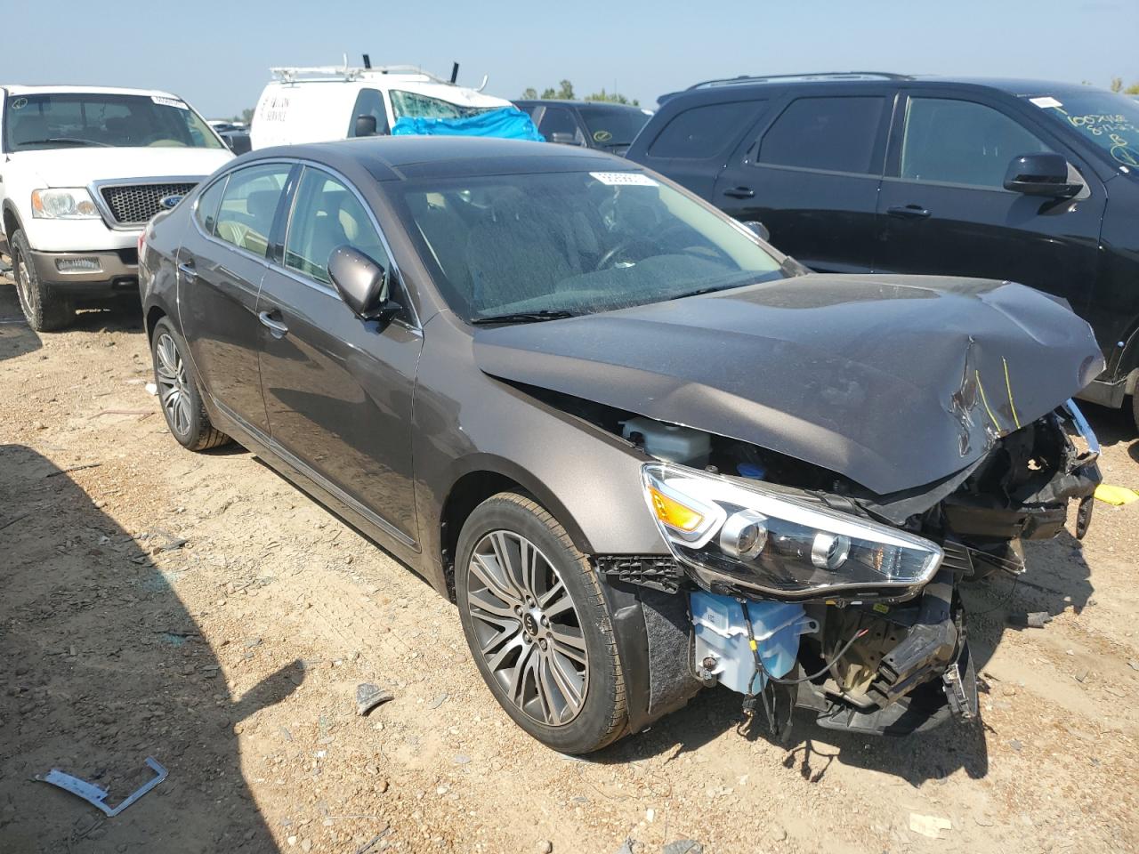 KNALN4D76F5173172 2015 Kia Cadenza Premium