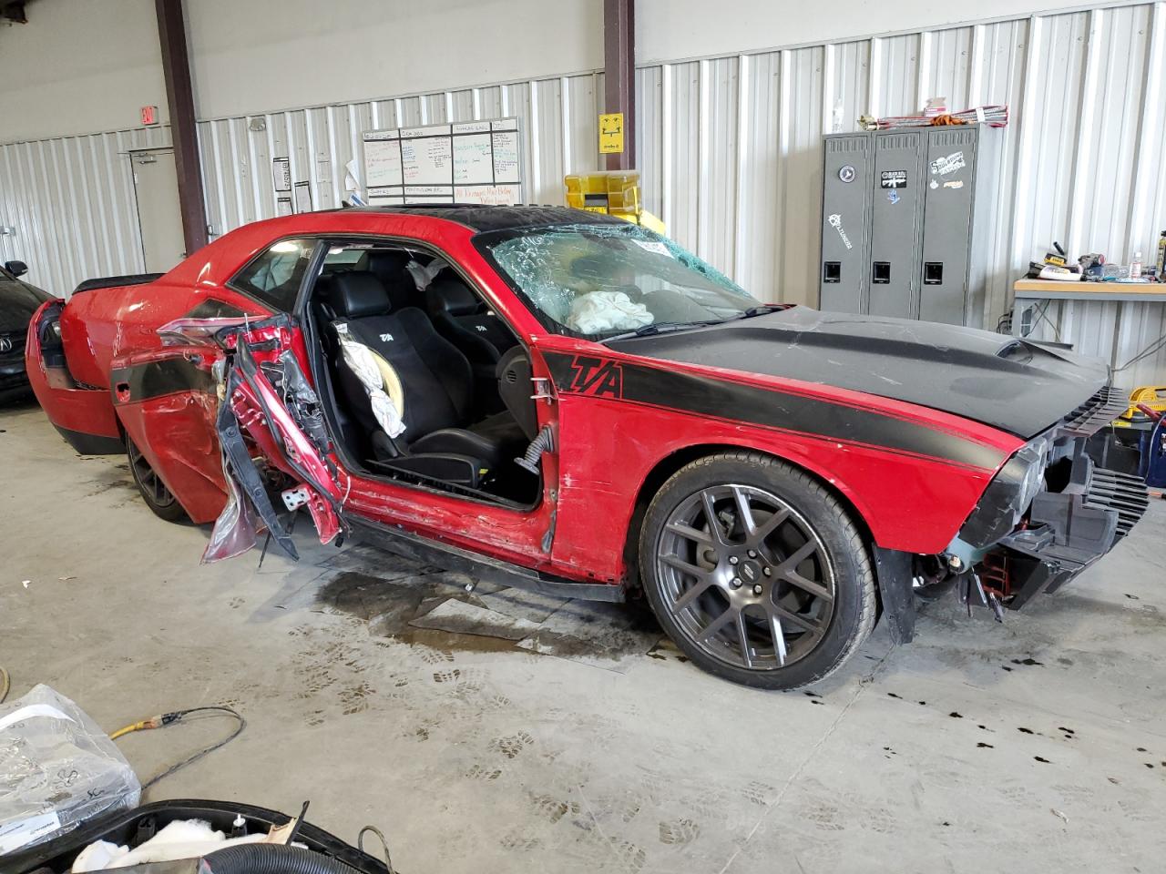 2017 Dodge Challenger - Image 4
