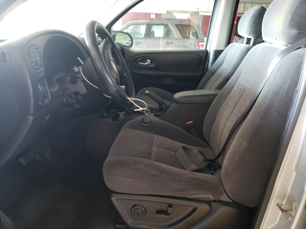 2008 Chevrolet Trailblazer Ls VIN: 1GNDT13S882203673 Lot: 68873813