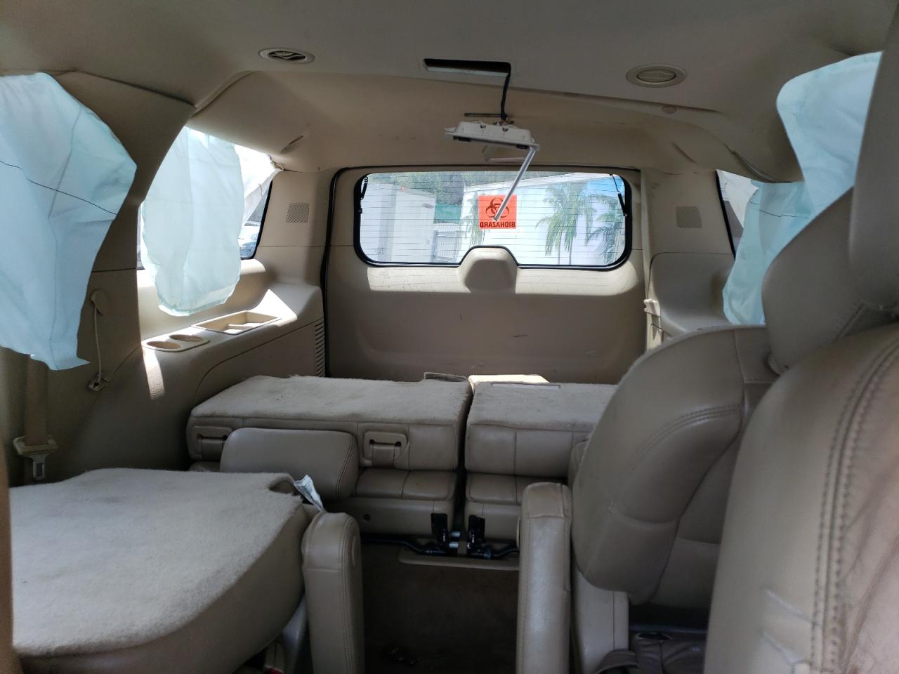 2012 Cadillac Escalade - Image 10