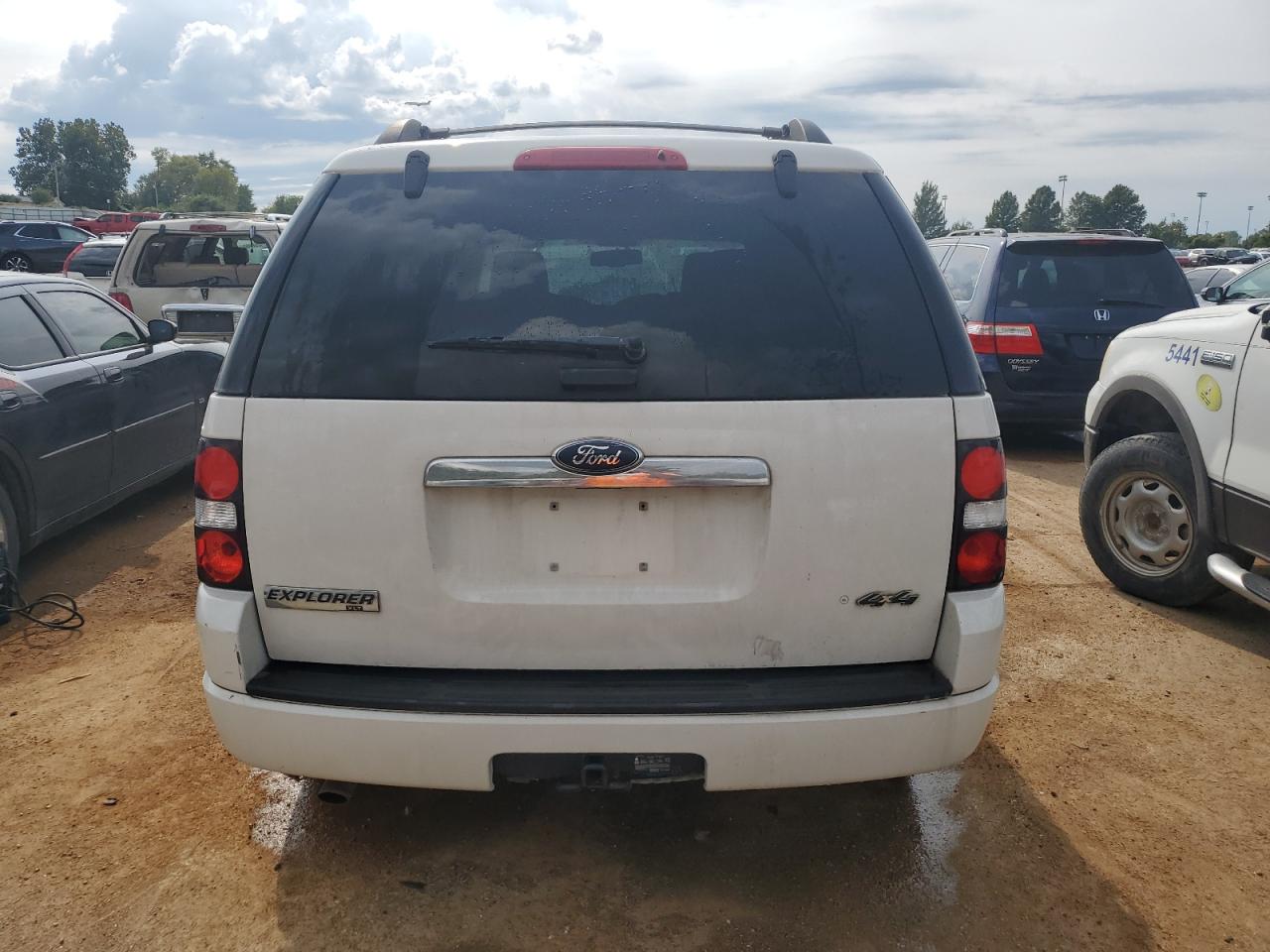 1FMEU7DE5AUA24650 2010 Ford Explorer Xlt