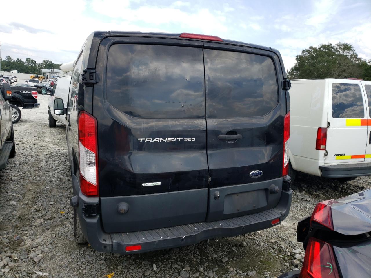 2016 Ford Transit - Image 6