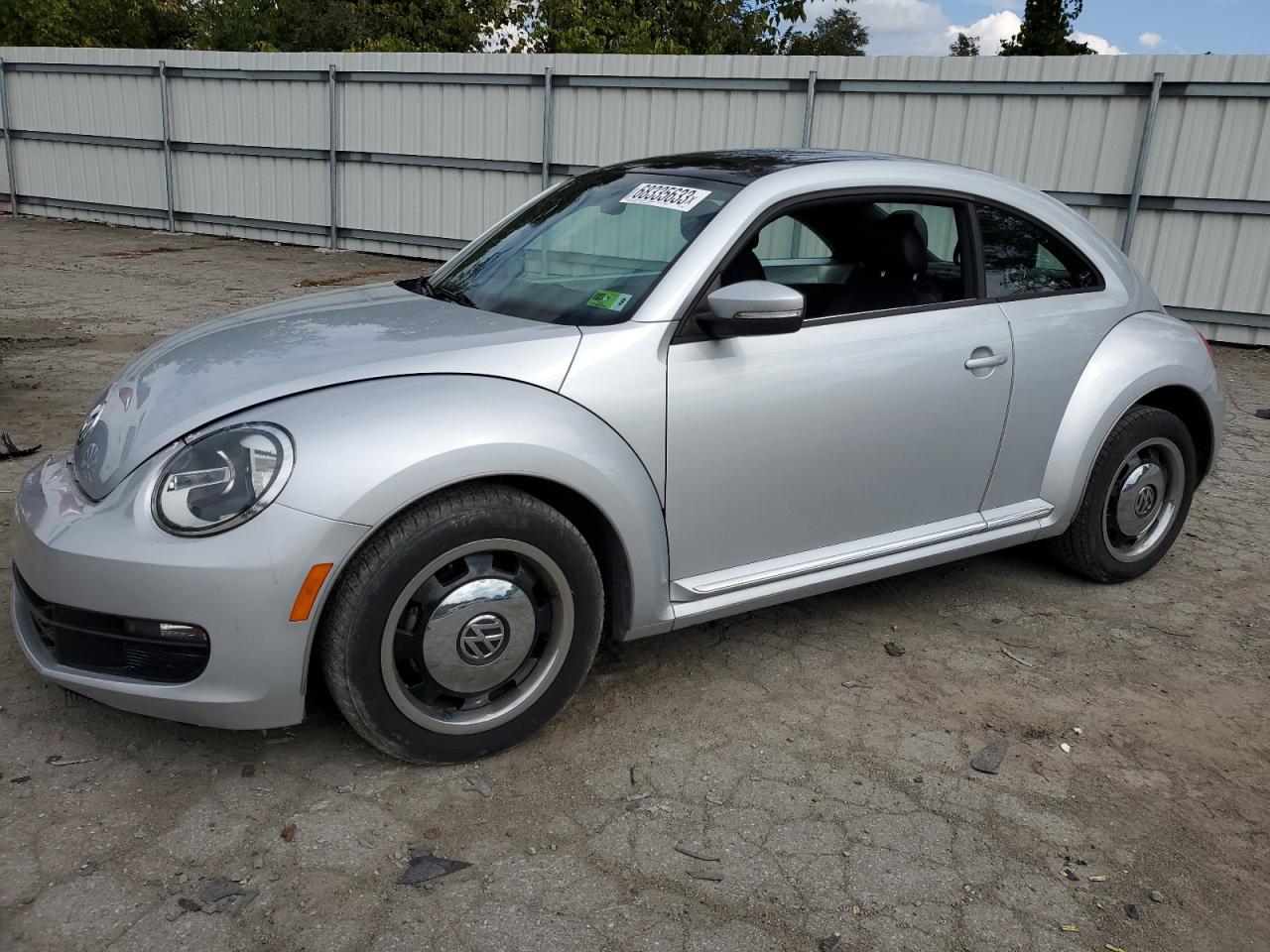 3VWJX7AT4DM613563 2013 Volkswagen Beetle