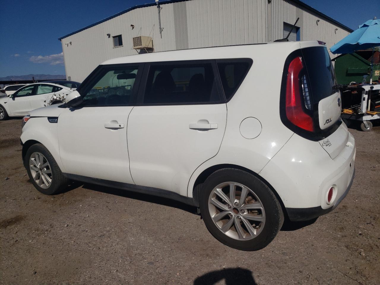 2018 Kia Soul + VIN: KNDJP3A53J7619728 Lot: 68241813