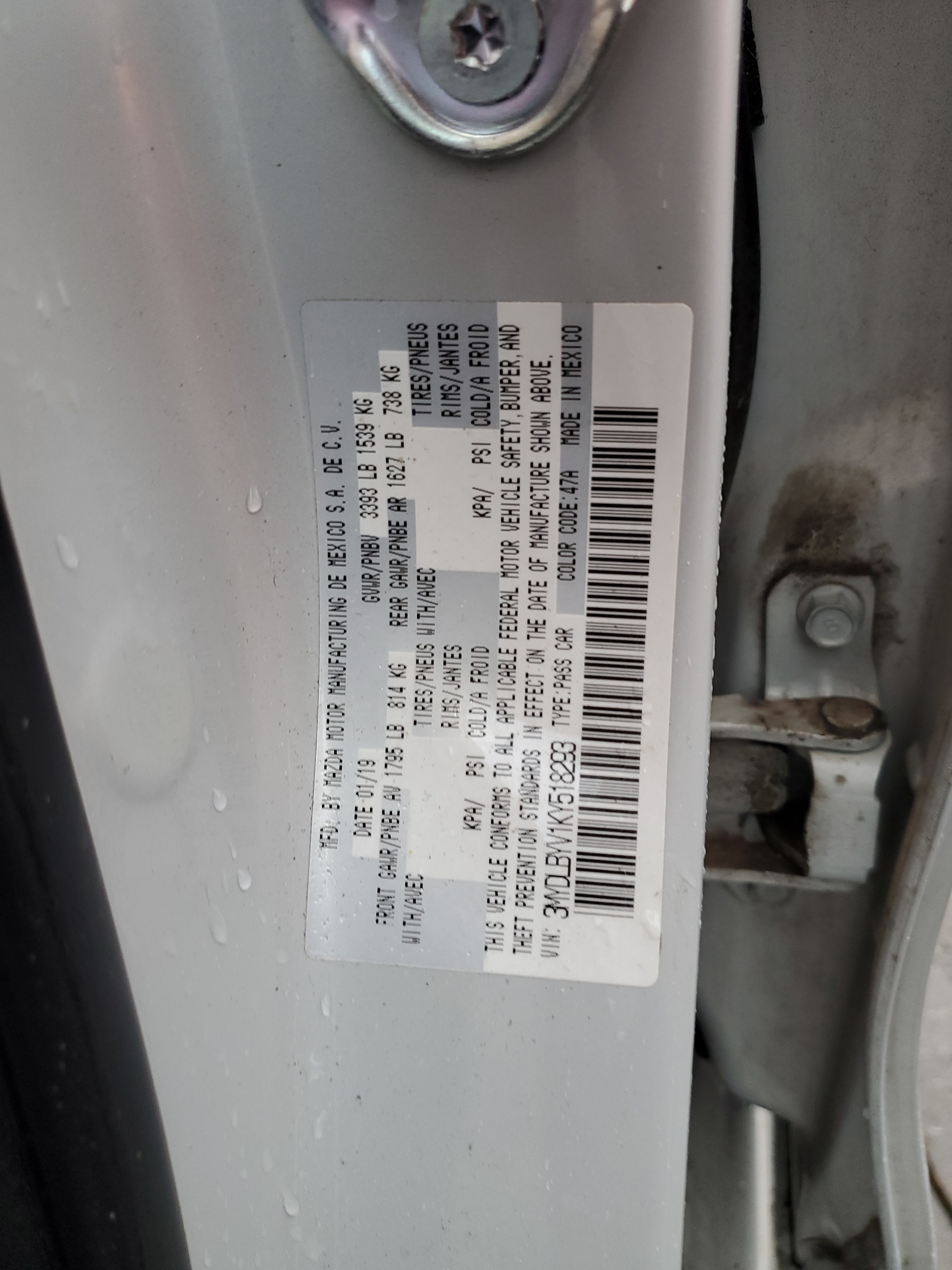 3MYDLBYV1KY518293 2019 Toyota Yaris L