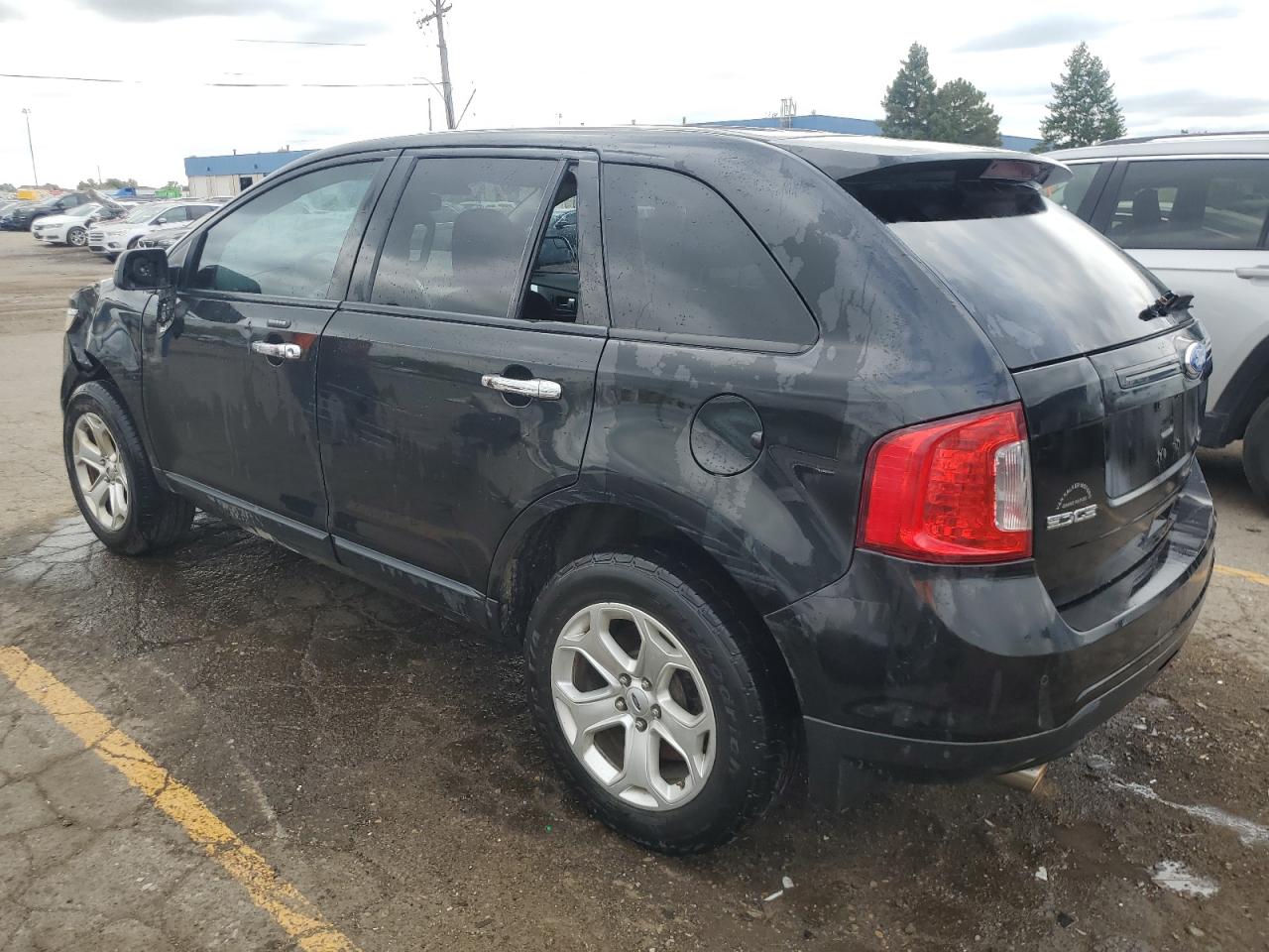2011 Ford Edge - Image 2