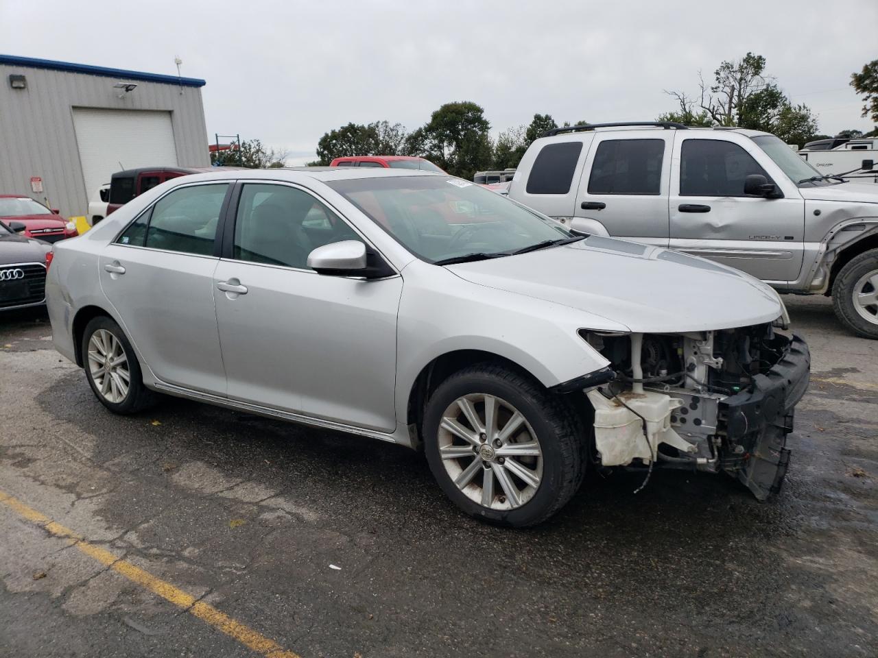 2012 Toyota Camry - Image 4