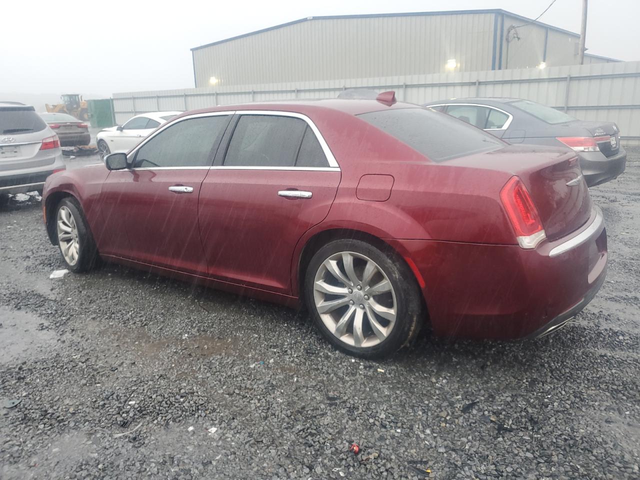 2019 Chrysler 300 - Image 2