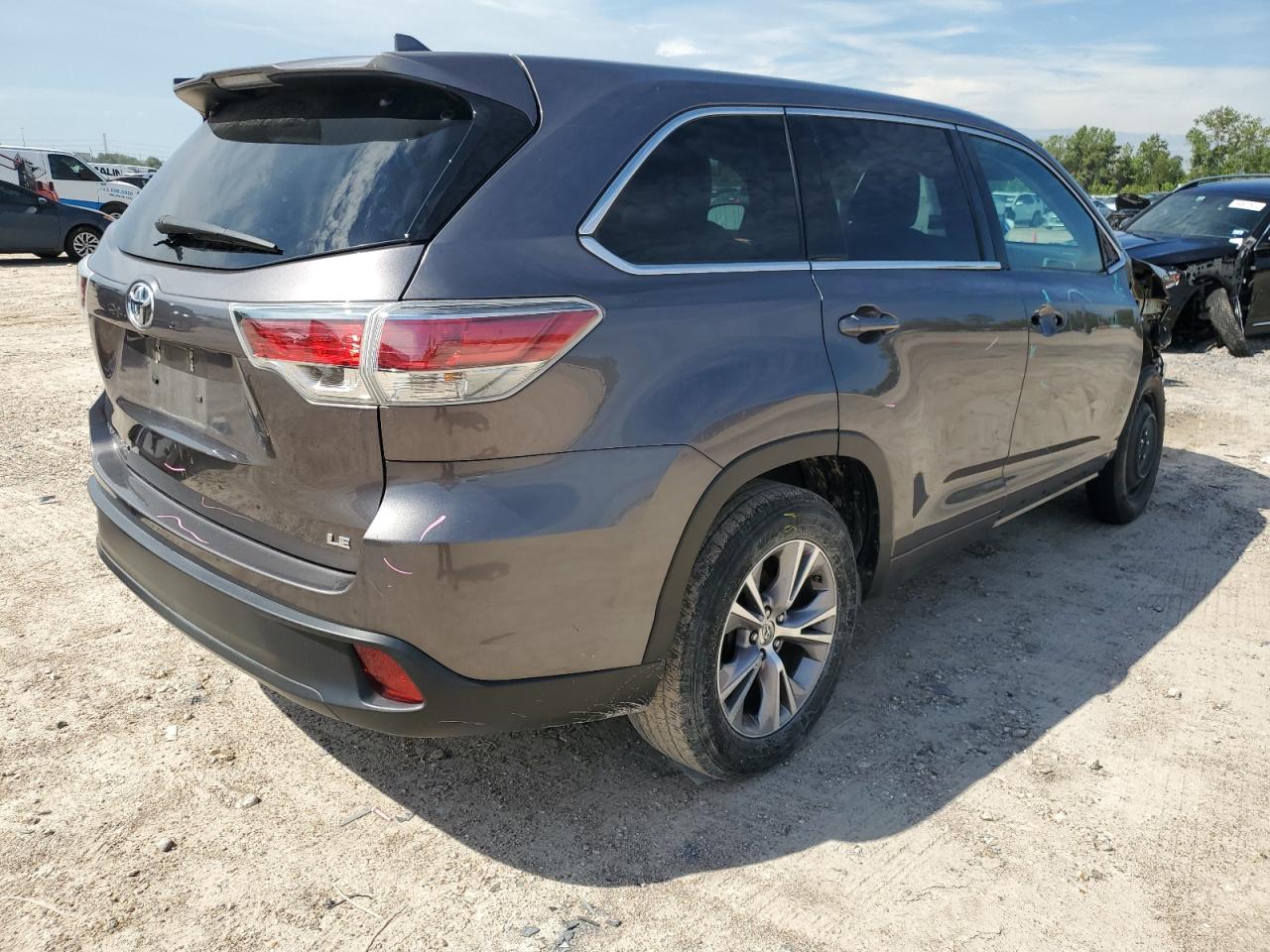 2014 Toyota Highlander Le VIN: 5TDZKRFH3ES025661 Lot: 69704794