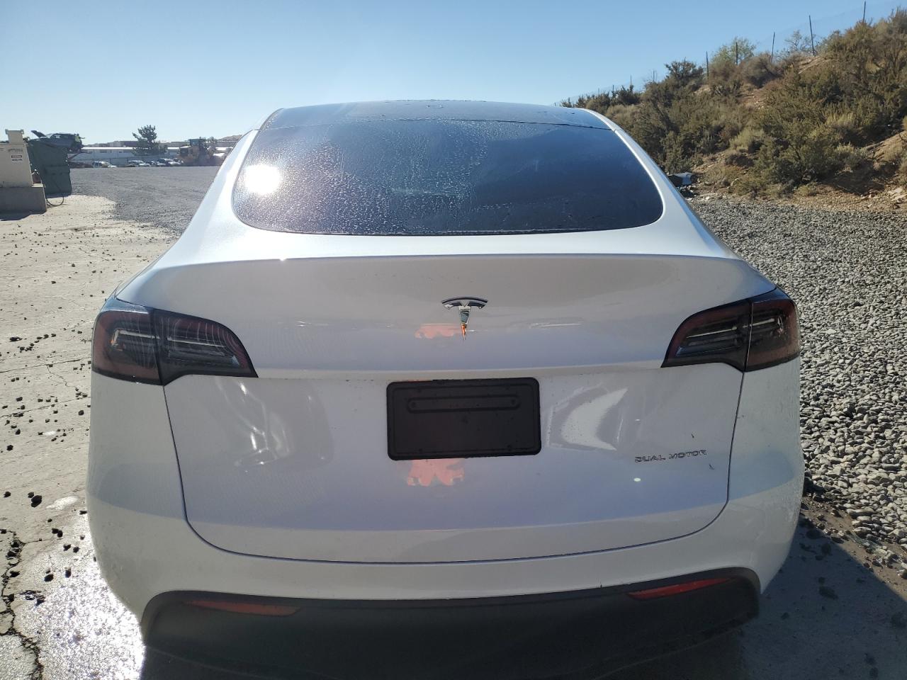 7SAYGDEE2RF153619 2024 Tesla Model Y