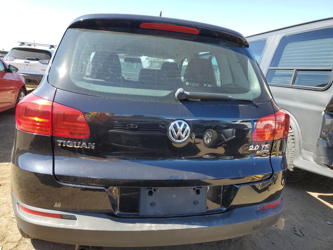 WVGBV7AX3CW607280 2012 Volkswagen Tiguan S