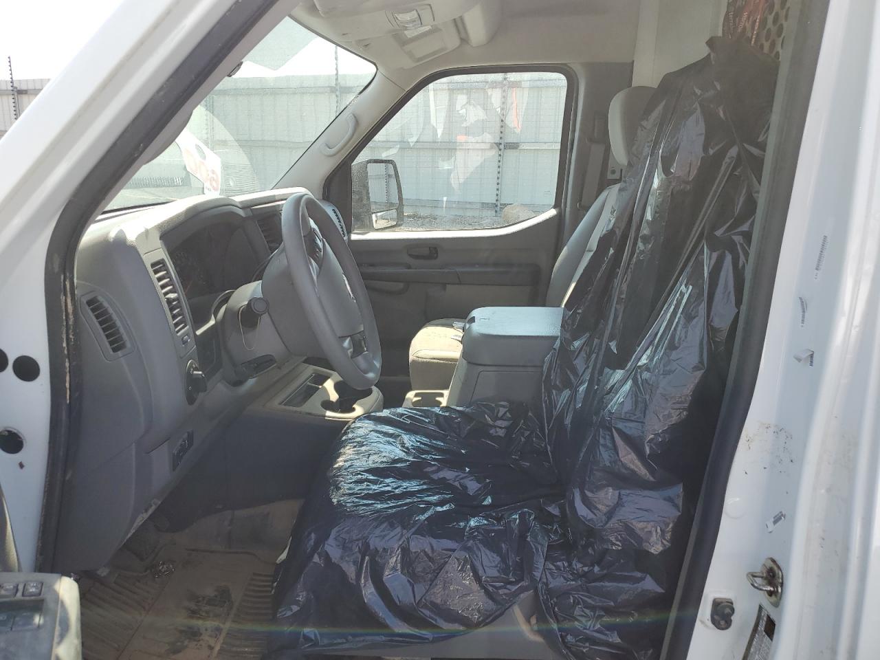 1N6AF0LYXMN800573 2021 Nissan Nv 2500 Sv