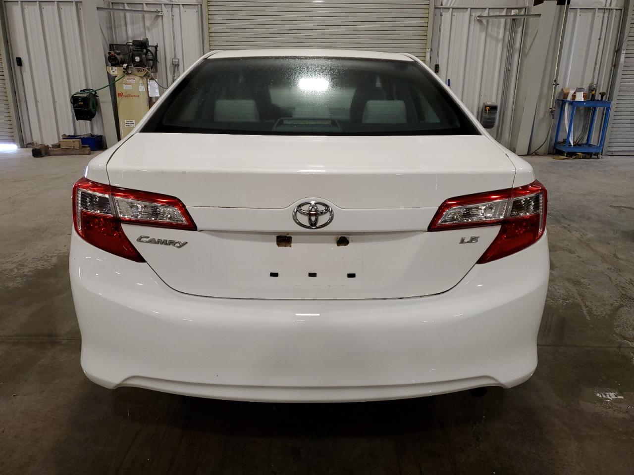 4T4BF1FK3ER353310 2014 Toyota Camry L