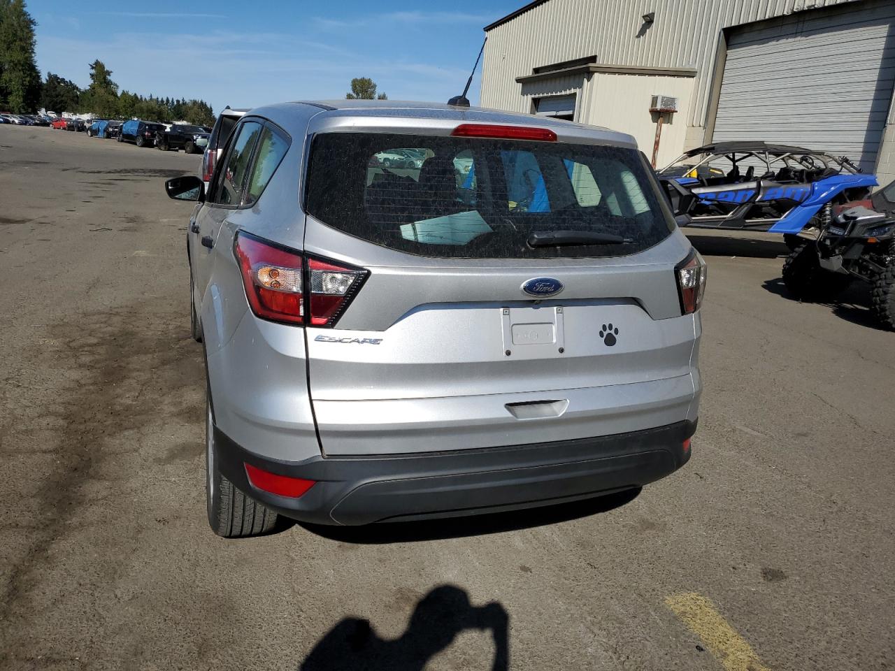 1FMCU0F71JUC10229 2018 Ford Escape S