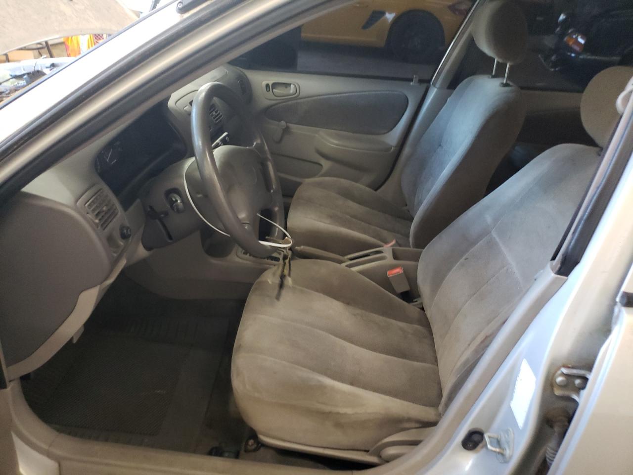 2002 Toyota Corolla - Image 7