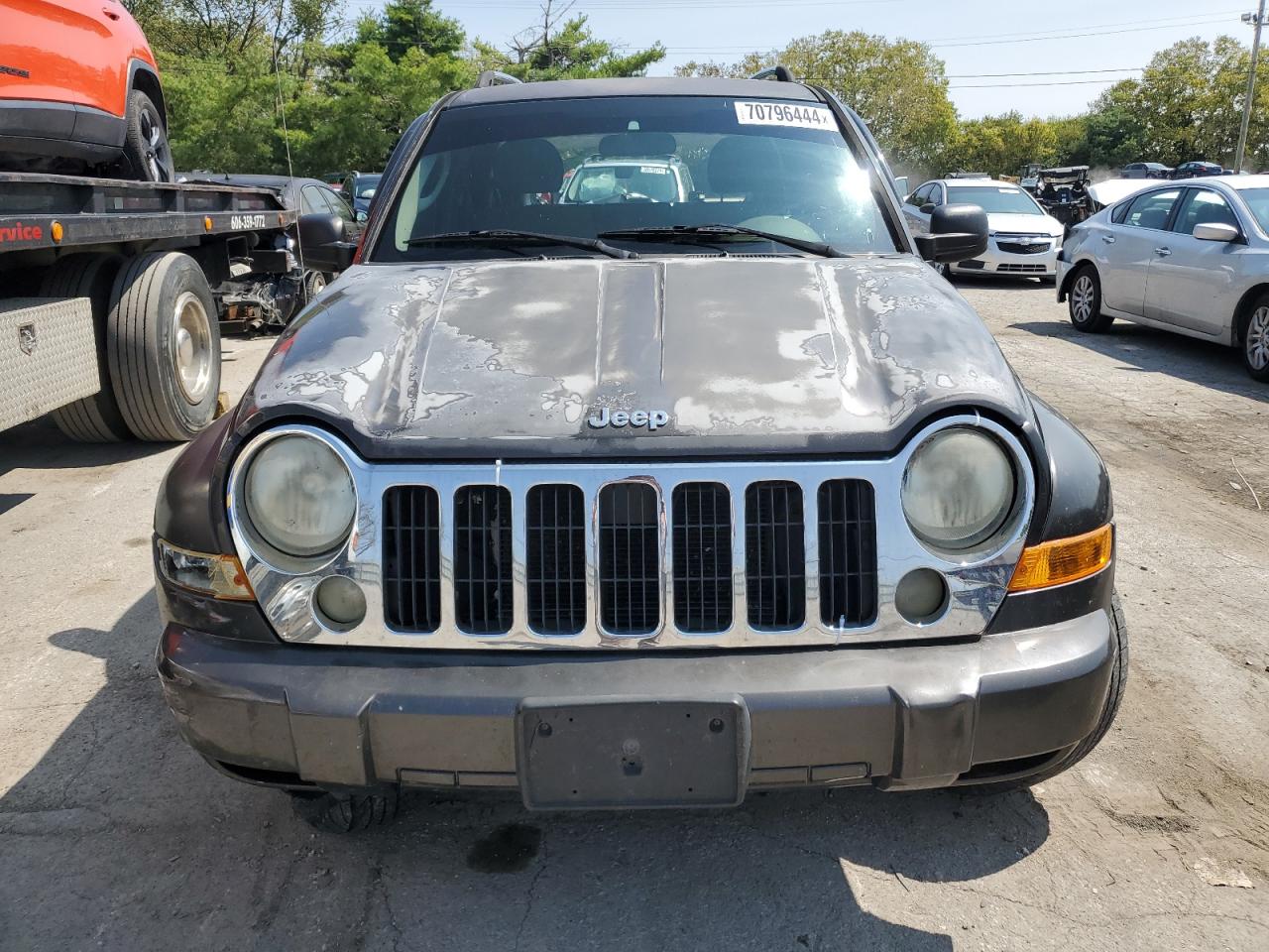 2005 Jeep Liberty (North America) - Image 5