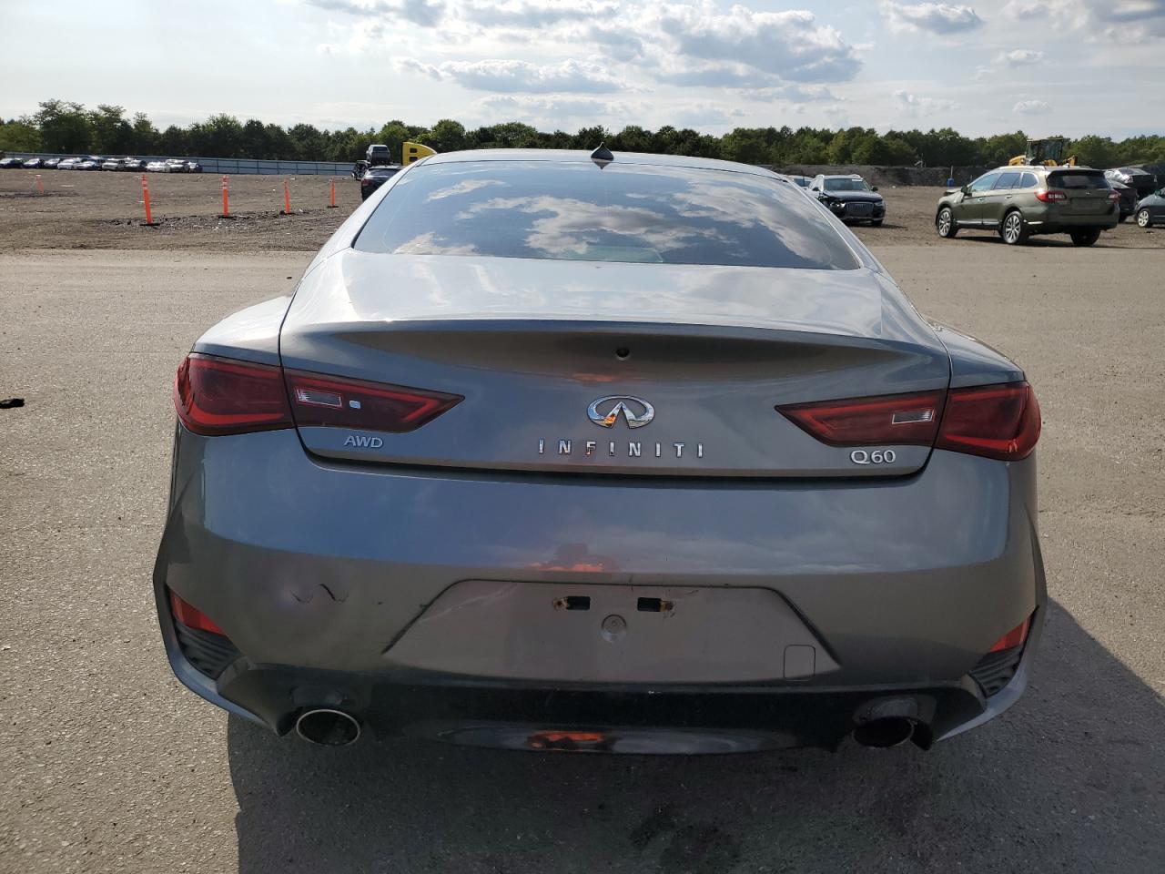 JN1EV7EL5HM550515 2017 Infiniti Q60 Premium