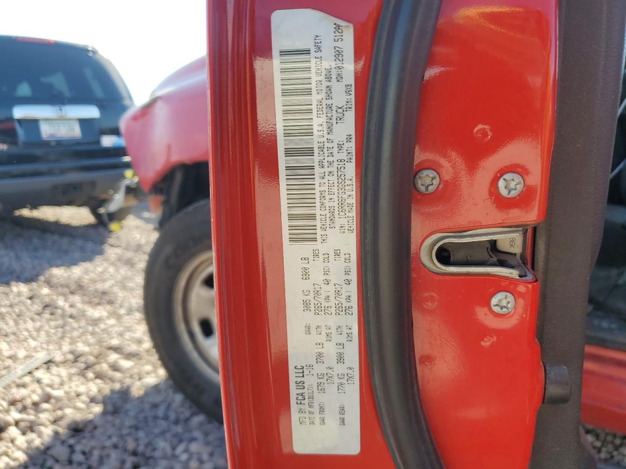 2016 RAM 1500 - Image 12