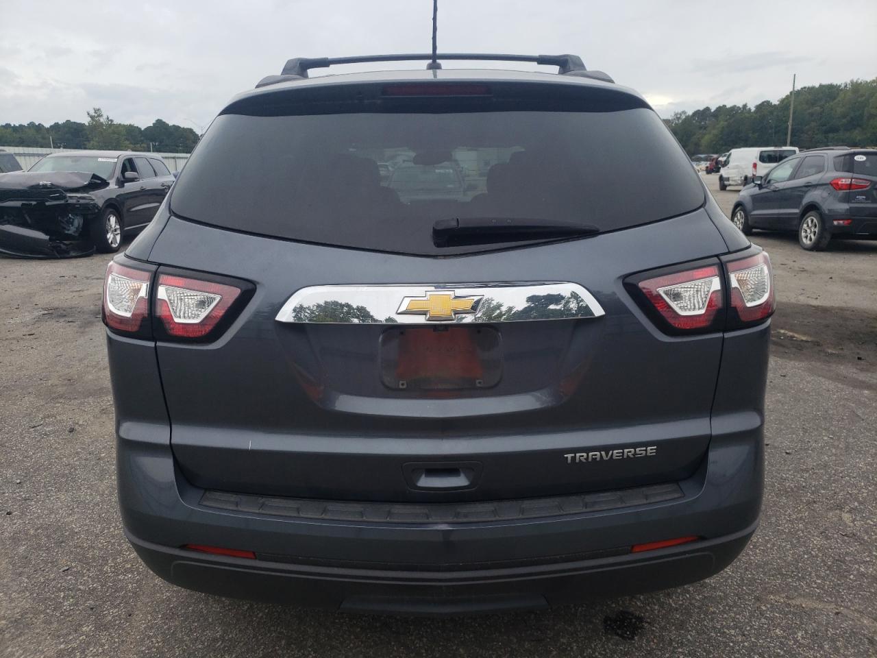 1GNKRFKD8DJ152682 2013 Chevrolet Traverse Ls