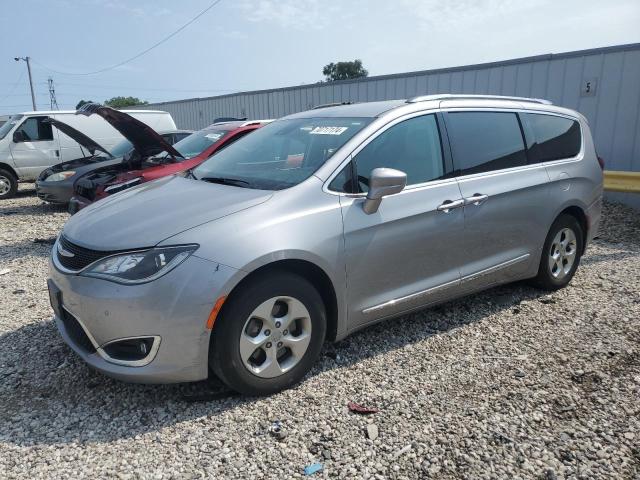 Мінівени CHRYSLER PACIFICA 2017 Сріблястий