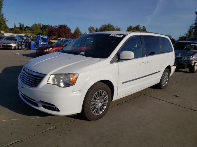 2014 Chrysler Town & Country Touring L