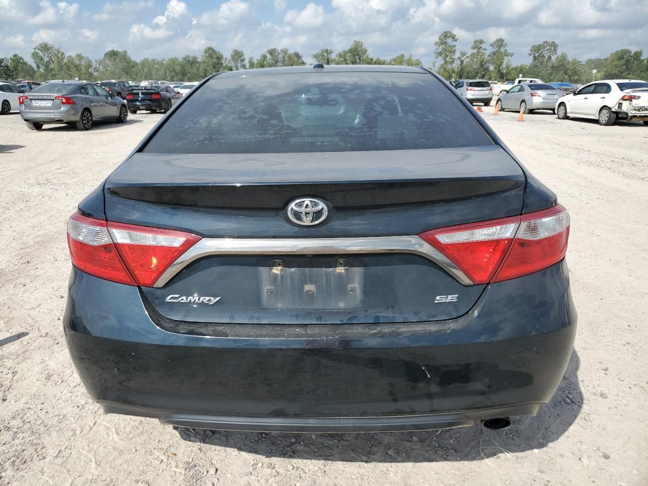 2015 Toyota Camry Le VIN: 4T1BF1FK2FU909232 Lot: 72630004