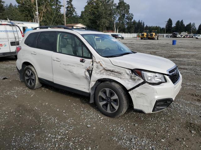 Паркетники SUBARU FORESTER 2017 Білий