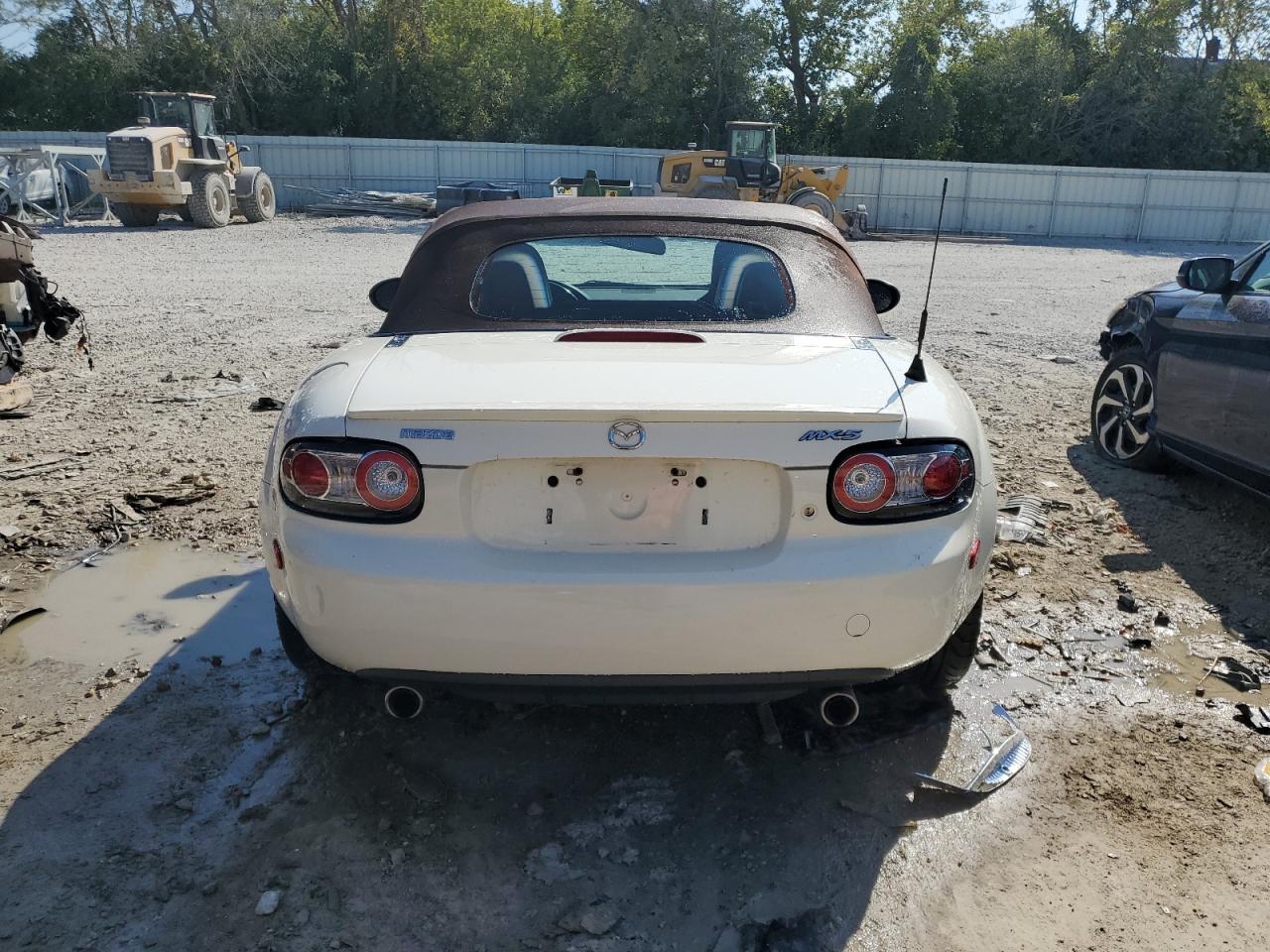 JM1NC25F570130985 2007 Mazda Mx-5 Miata