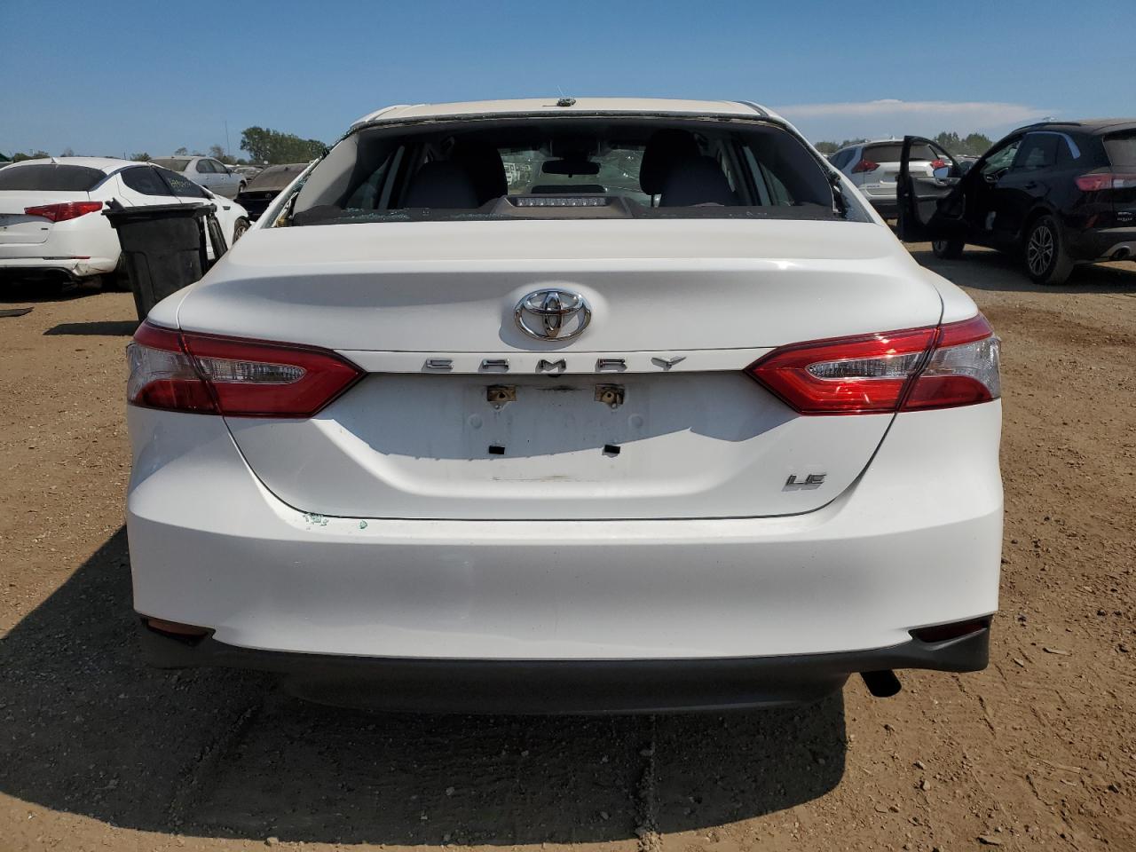 2020 Toyota Camry Le VIN: 4T1C11AK5LU994041 Lot: 70203824