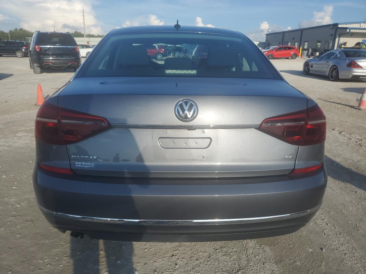 1VWAT7A32HC049835 2017 Volkswagen Passat S